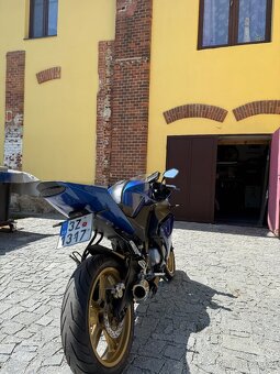 Yamaha yzf r125 - 7