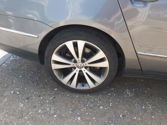 Volkswagen Passat B6 3,2i 4×4 184Kw - 7