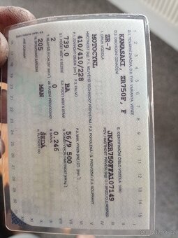 Kawasaki ZR750F ZR-7 - 7