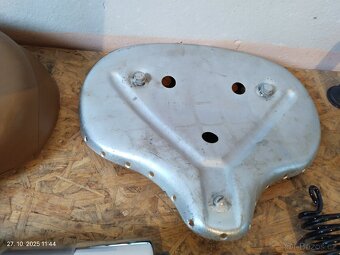 Jawa pérák, Ogar 350, ČZ 150C, Jawetta, pařez - 7