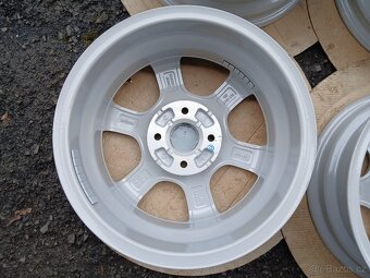 Prodám sadu ALU disků Borbet R14 - 7