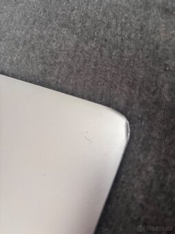 Apple Macbook Air 13 (early 2014) - 7