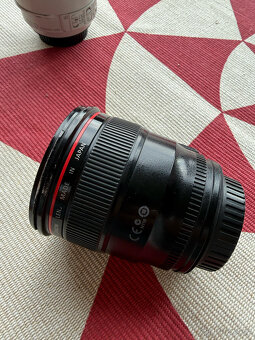 Objektivy Canon EF - 7