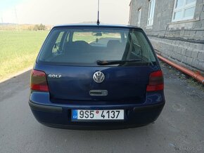 Volkswagen Golf 1.4i - 7