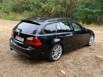 BMW E91 330 xi 190 kW M-paket / X-drive - 7