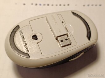 Bezdrátová klávesnice a myš Microsoft - 7