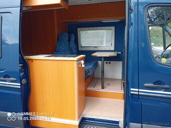 Mercedes-Benz Sprinter 318 CDI 3,0 V6 OBYTNÝ - 7
