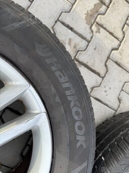VW Touareg 17” orig. alu kola s celoročními pneu - 7