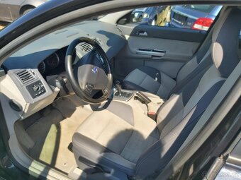 Volvo V50 2,4 132Kw D5 - 7