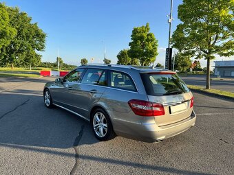 Mercedes-Benz W212 E220 CDI - 7