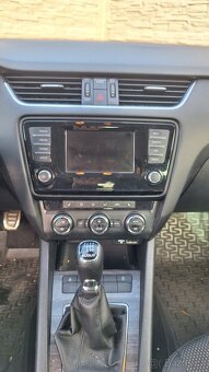 Škoda Octavia scout 2,0Tdi 110kw  4x4 - 7