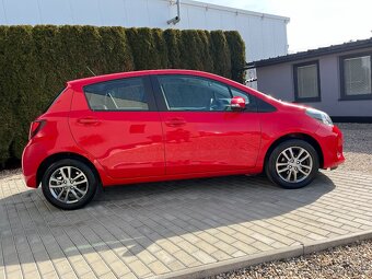 Toyota Yaris 1.3 VVTI 73KW, Parkovací kamera, Servisní kniha - 7