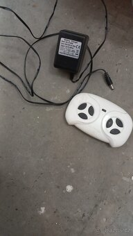 Dětské elektrické autíčko - 7