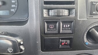 Prodám Volkswagen Transporter T5 9 míst - 7