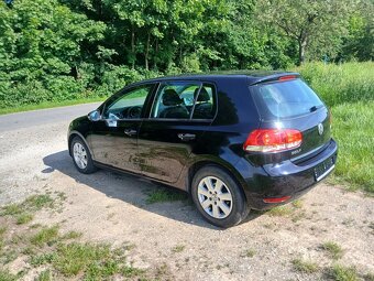 Volkswagen Golf 6,rok 2011.1.4MPI - 7