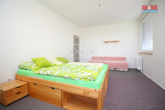 Prodej bytu 3+1, 92 m², Hradec Králové, ul. třída E. Beneše - 7