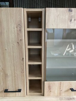 Moderní kuchyňská linka bez spotřebiči - 7