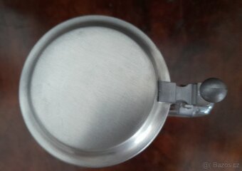 Skleněný korbel s kovovým víčkem - 7