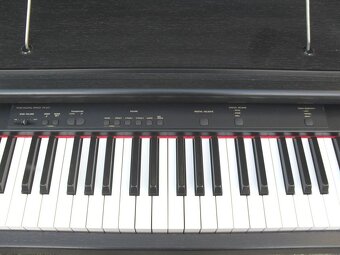 Digitální piano Technics PX201 - 7