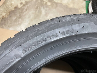 BRIDGESTONE BLIZZAK 6 235/45/18 98V XL FR DOT5024 - 7