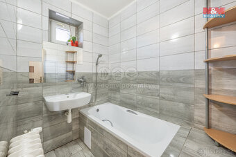 Prodej rodinného domu, 202 m², Kladno ul. Marie Majerové - 7