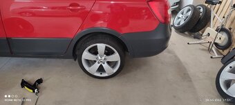 Škoda fabia Scout 1.6 TDI 77kw - 7