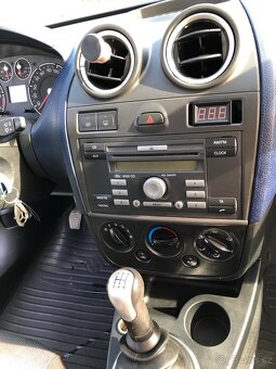 Ford Fiesta. Stk 2,2027 - 7