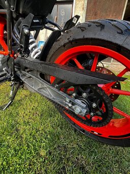 KTM duke 125 - 7