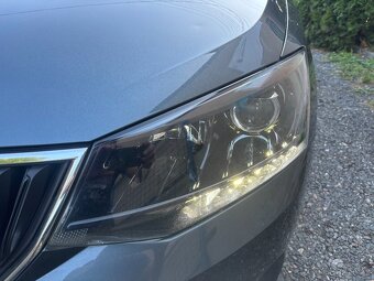 ŠKODA FABIA 1.2TSI,66KW,ELEGANCE,KLIMA,XENONY - 7