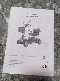 Elektrický vozík - skútr R300S - 7