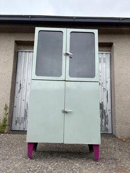 Lékařská skříň - 7