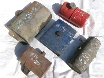 prodám různé hasičské vybavení, autosoučástky, plechové nádr - 7