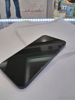 Apple iPhone 12 64 GB - 7