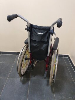 úzký skládací TOP invalidní vozík - 7