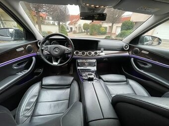 MECEDES BENZ E220 D, 143 kW, 2017, Elegance, 100% servis - 7