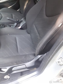 Peugeot 308 SW 1.6HDI - Náhradní díly - 7