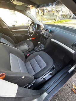 Škoda Octavia 1.9 tdi 77kw - 7