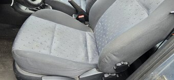 Škoda Octavia 1 facelift 1.6 benzín rok 2002 - 7