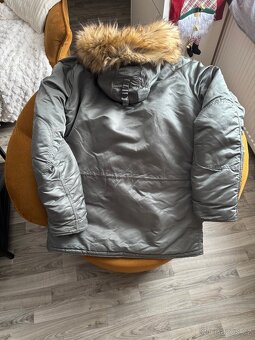 Alpha Industries N3B (Aljaška) - 7