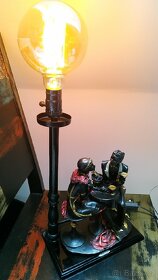 Figurální lampa, starožitná lampička - 7