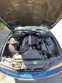 Bmw e39 520i - 7