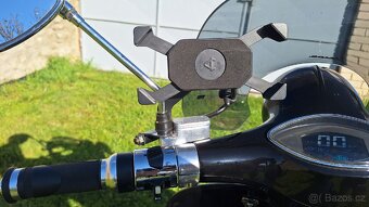 Elektroskútr e-scooter E.F.O EV 4000 Golden Lion retro Vespa - 7