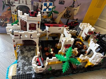 Lego piráti Icons 10320 Pevnost Eldorado + Rozšíření - 7