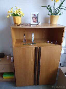 Za odvoz nábytek, obývací stěny, postele a koberec - 7