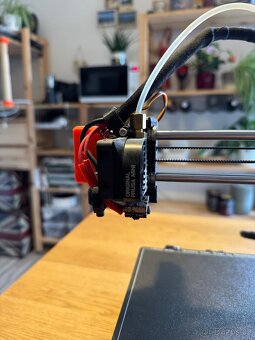 Prusa Mini+ se senzorem filamentu, 3 trysky a 2 tisk.platy - 7