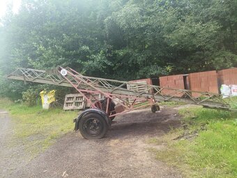 Pojízdný výsuvný žebřík - 7