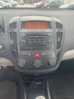 Kia Ceed 1,6i /klima/ - 7