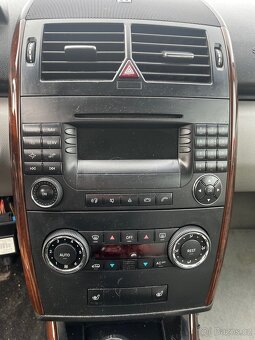 Mercedes benz A150 - 7