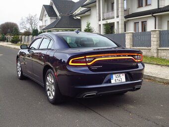 Dodge Charger 3.6 V6- odpočet DPH - 4x4 - 7