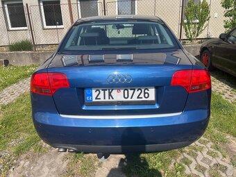 Audi a4 b7 - 7